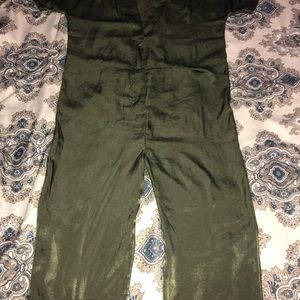 Nasty Gal- Jumpsuit /Olive Green